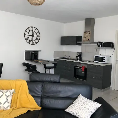 Joli Récent Tout Confort Parking Privé