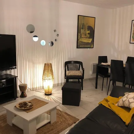 Joli Récent Tout Confort Parking Privé *